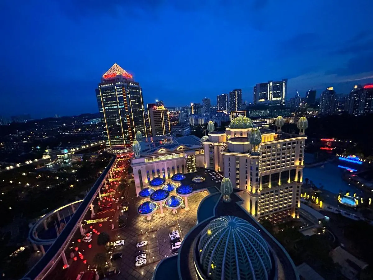 Sunwaypyramidfamilysuite-2-4Px-Netflix-Balcony-Super Fast Internet Petaling Jaya