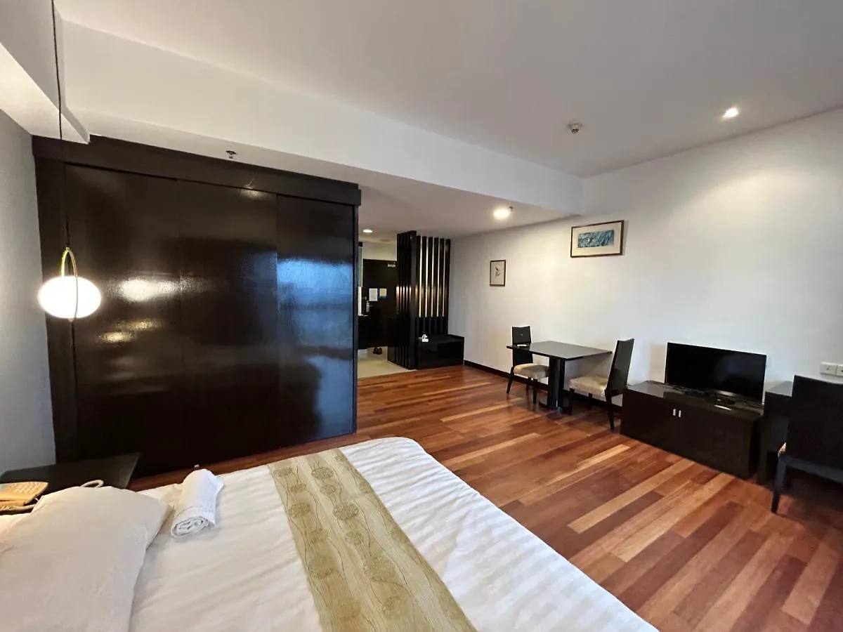 Apartment Sunwaypyramidfamilysuite-2-4Px-Netflix-Balcony-Super Fast Internet Petaling Jaya