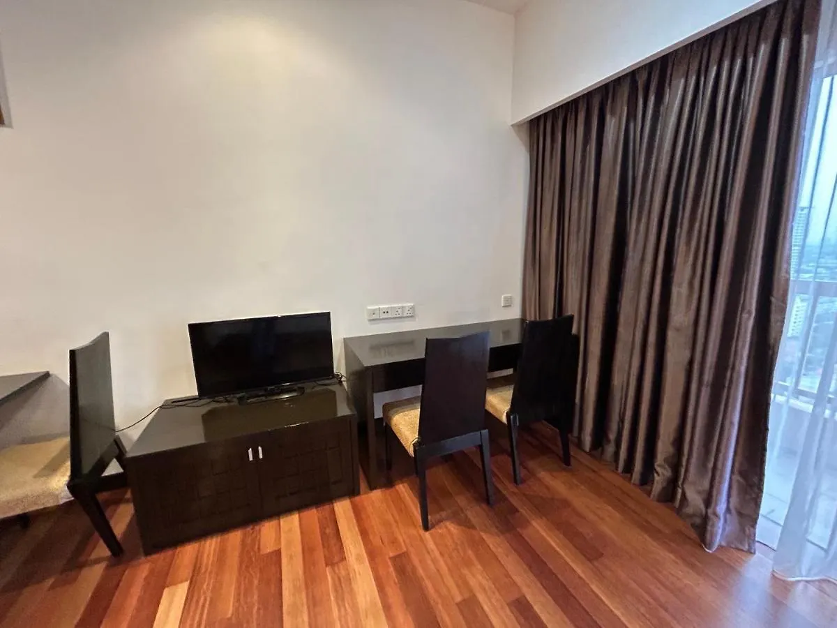 פטלין ג'איה Sunwaypyramidfamilysuite-2-4Px-Netflix-Balcony-Super Fast Internet דירה פטלין ג'איה